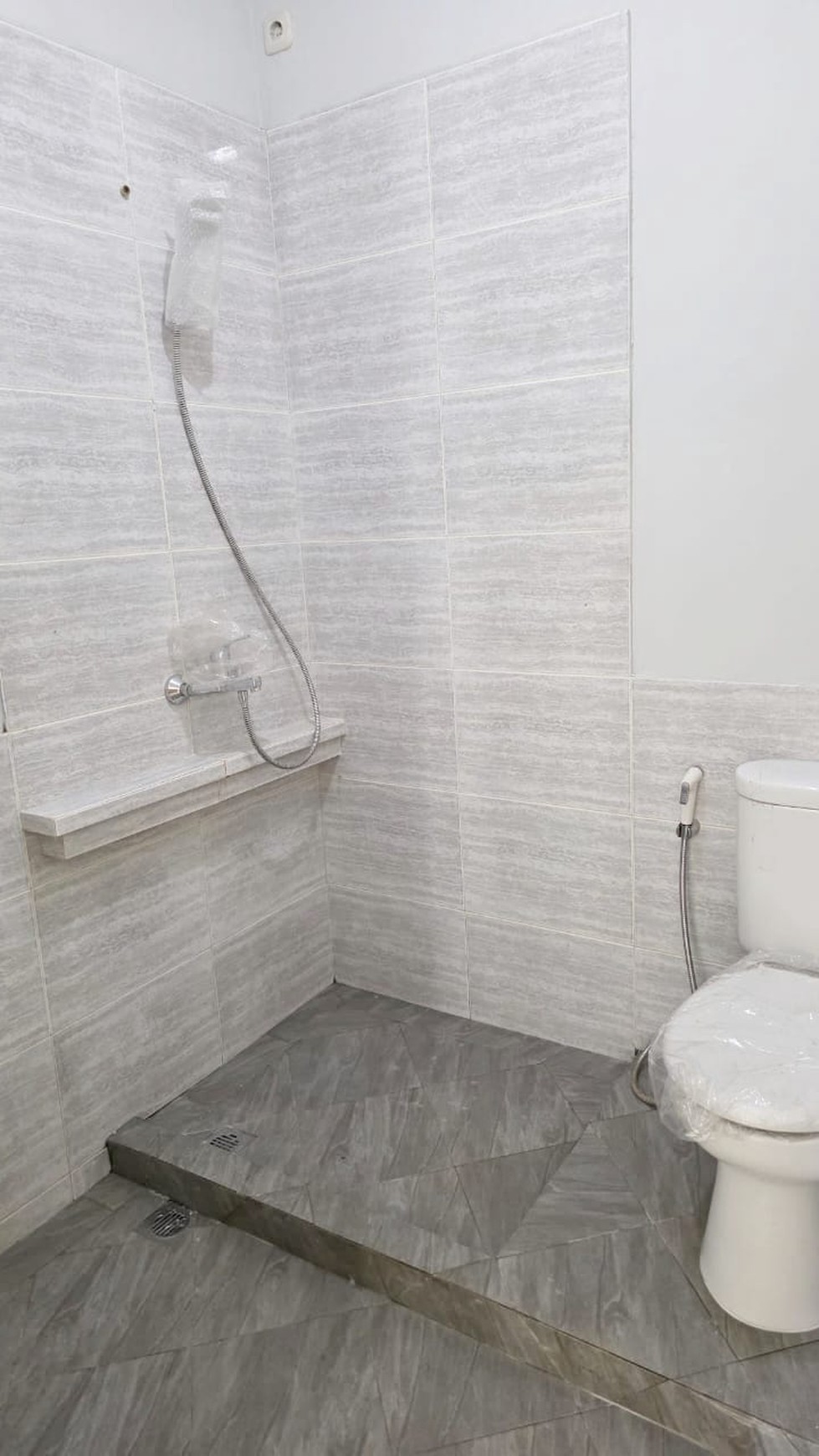 Rumah Nyaman,Lokasi ok di Bintaro Jaya Sektor 2