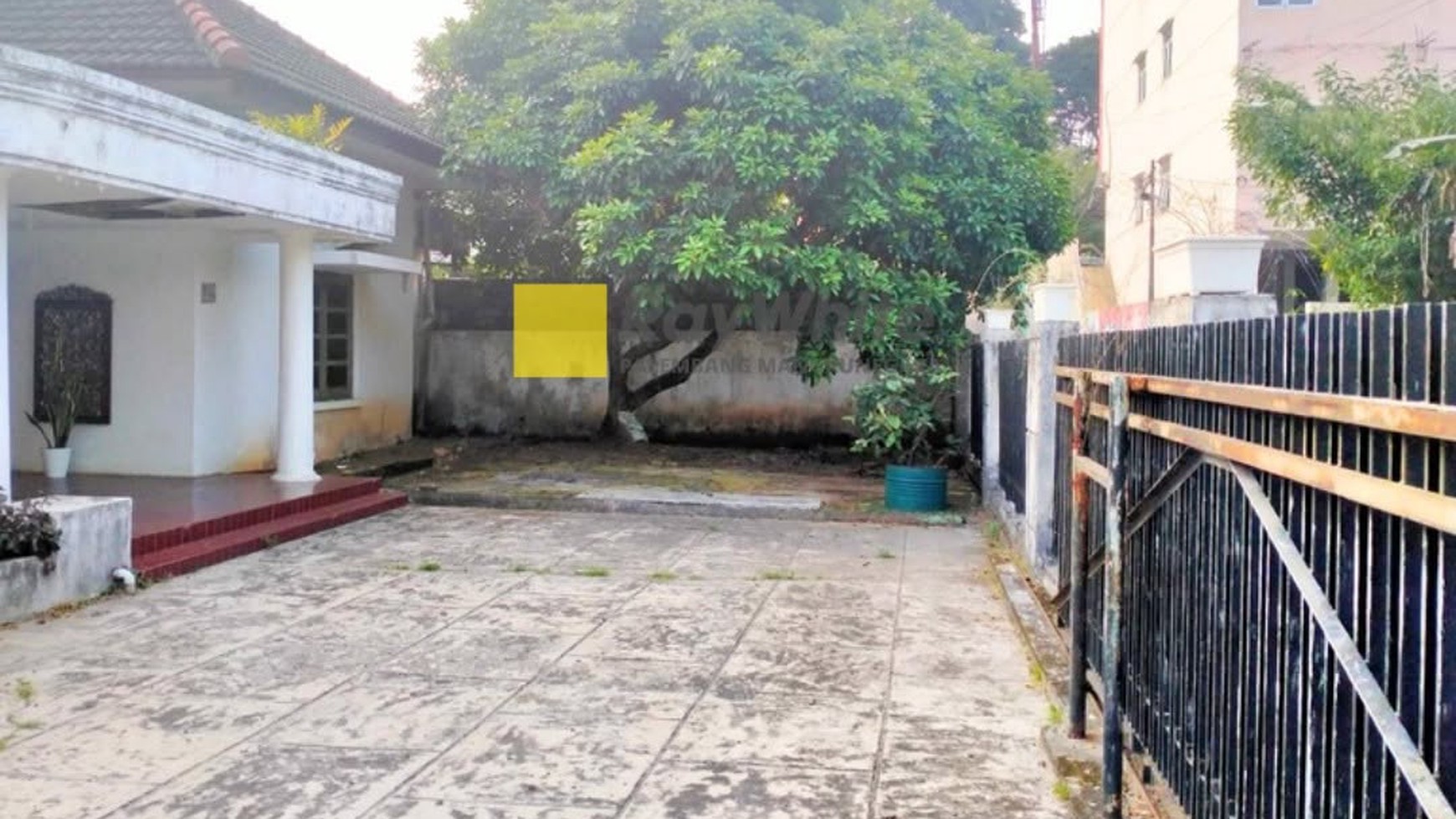 DIJUAL RUMAH