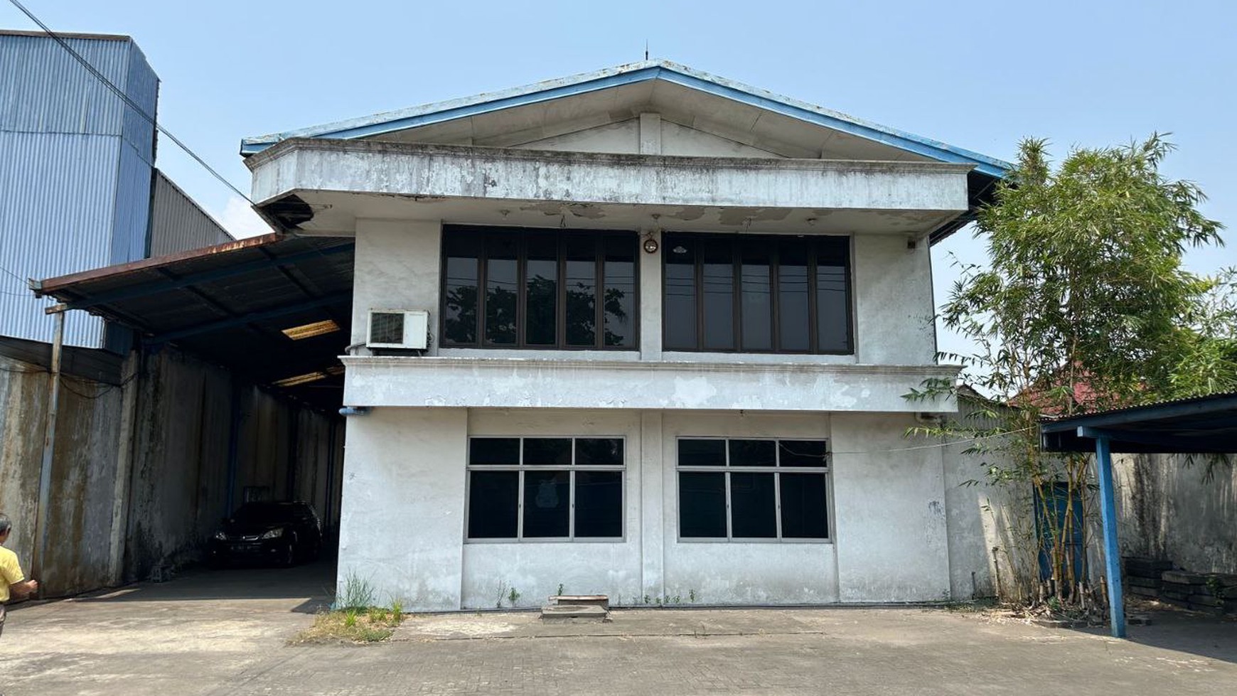 Dijual Pabrik Di Jalan Raya Kletek Sidoarjo
