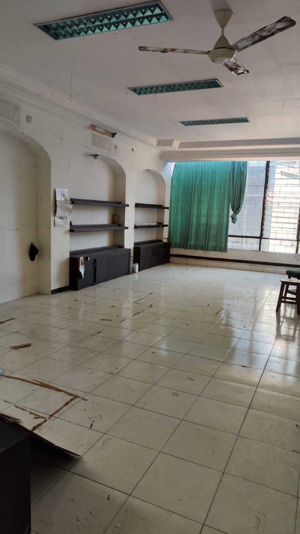 Dijual Ruko Di Jalan Gembong Kompleks Wisma Gemini