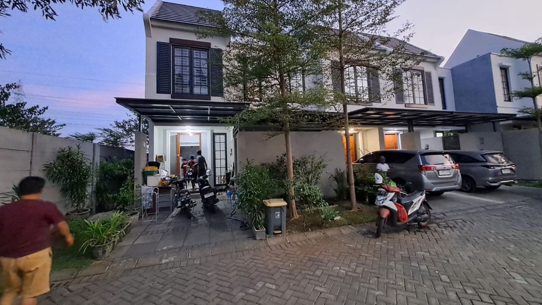 Dijual Rumah Di Grand Harvest 2 Lantai Full Bangunan