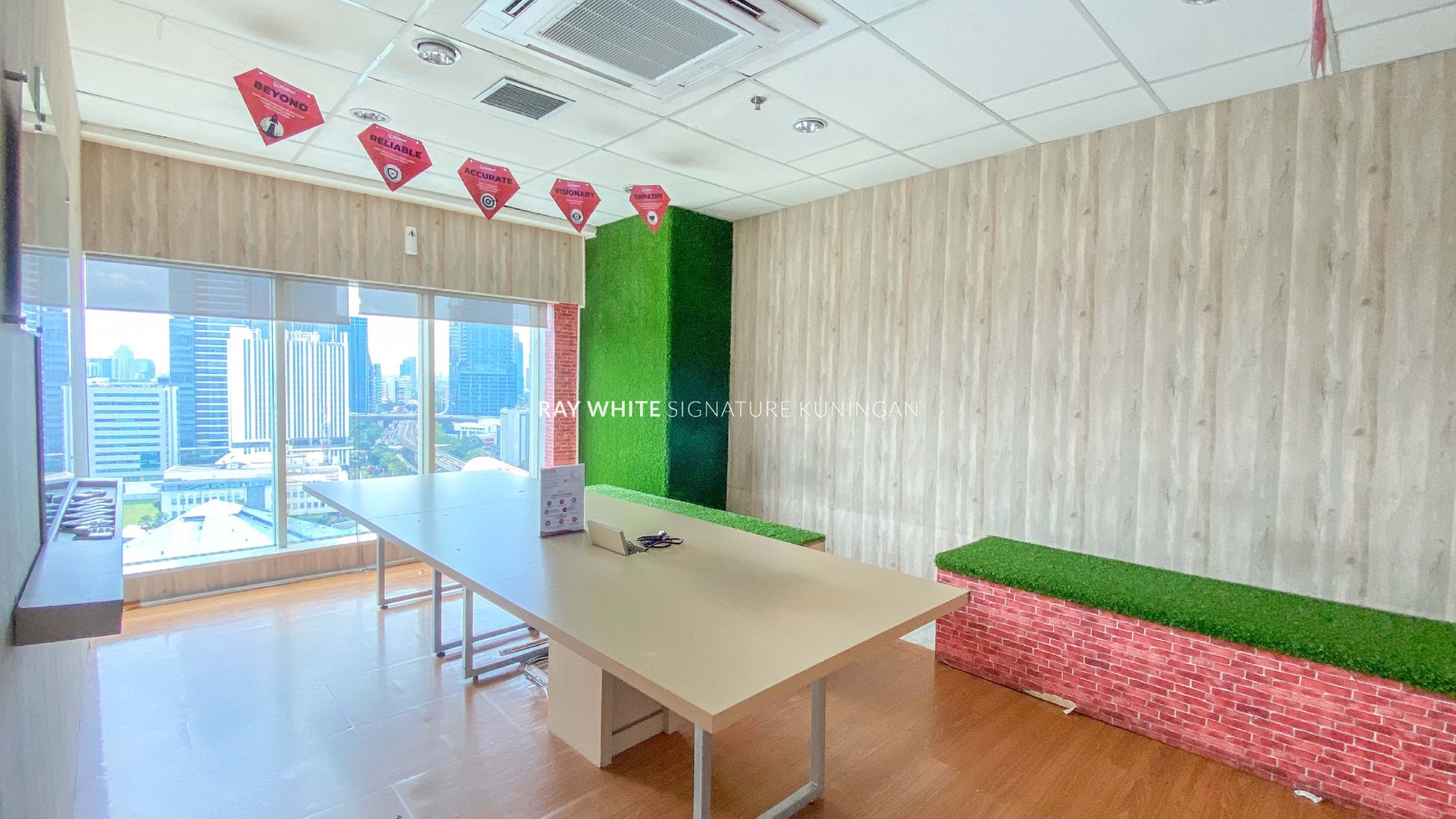 Office Space Dijual dan Disewakan di The H Tower Lantai 17 Jl Rasuna Said