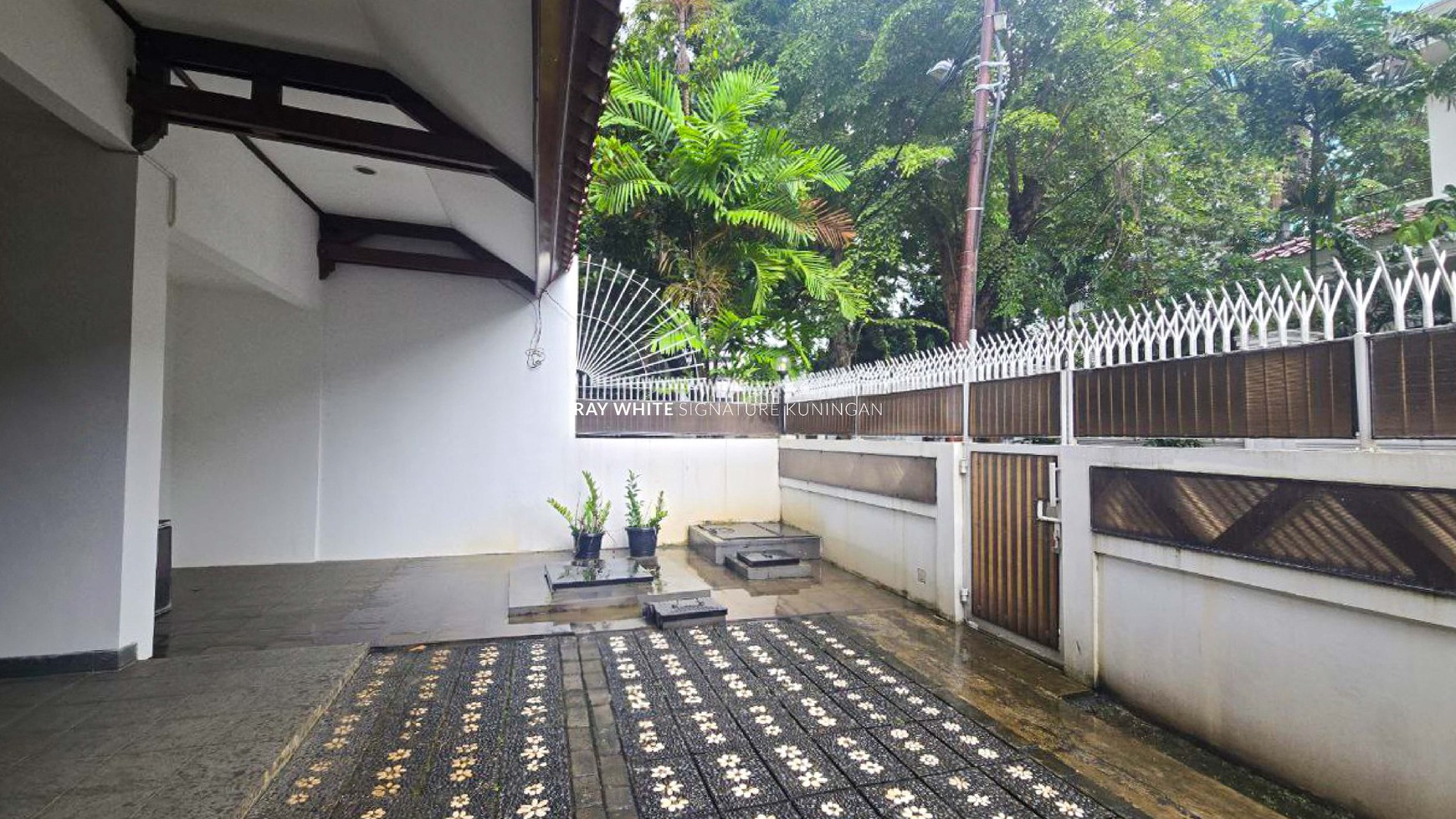 Rumah Siap Huni di Jl Kintamani 2, Kuningan Setiabudi