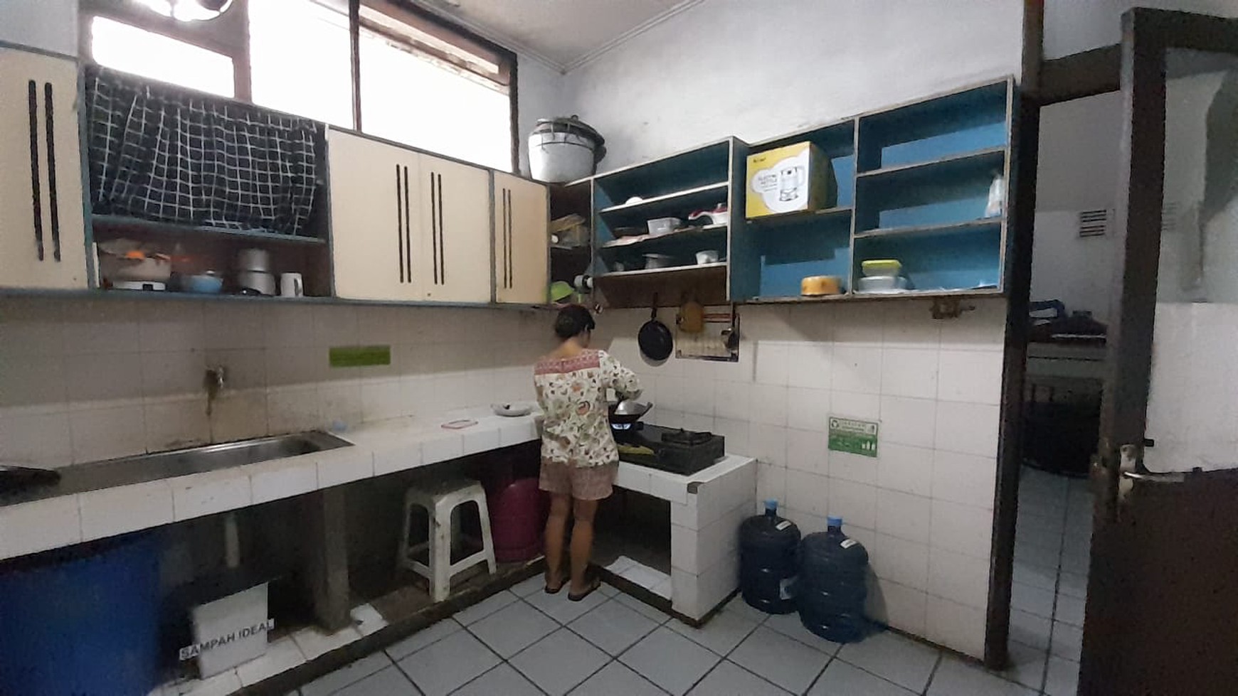 Rumah Hitung Tanah Area Cipete