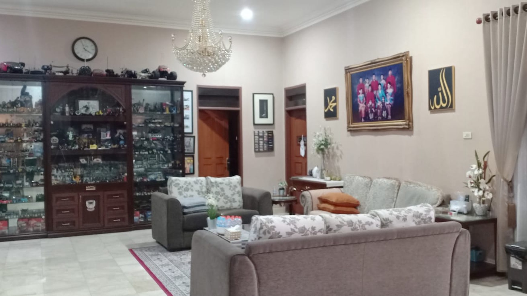 Rumah Hitung Tanah Area Cipete