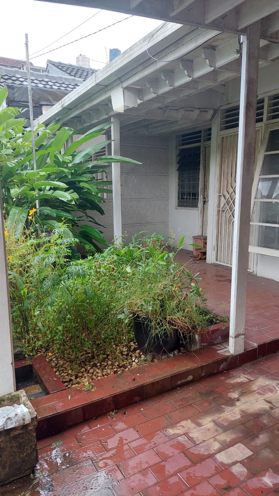 Rumah Murah 1 lantai, Hitung Tanah di Bumi Bintaro Permai, Jakarta Selatan.