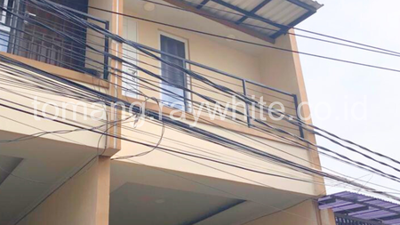 Rumah Dijual di Duri Kepa