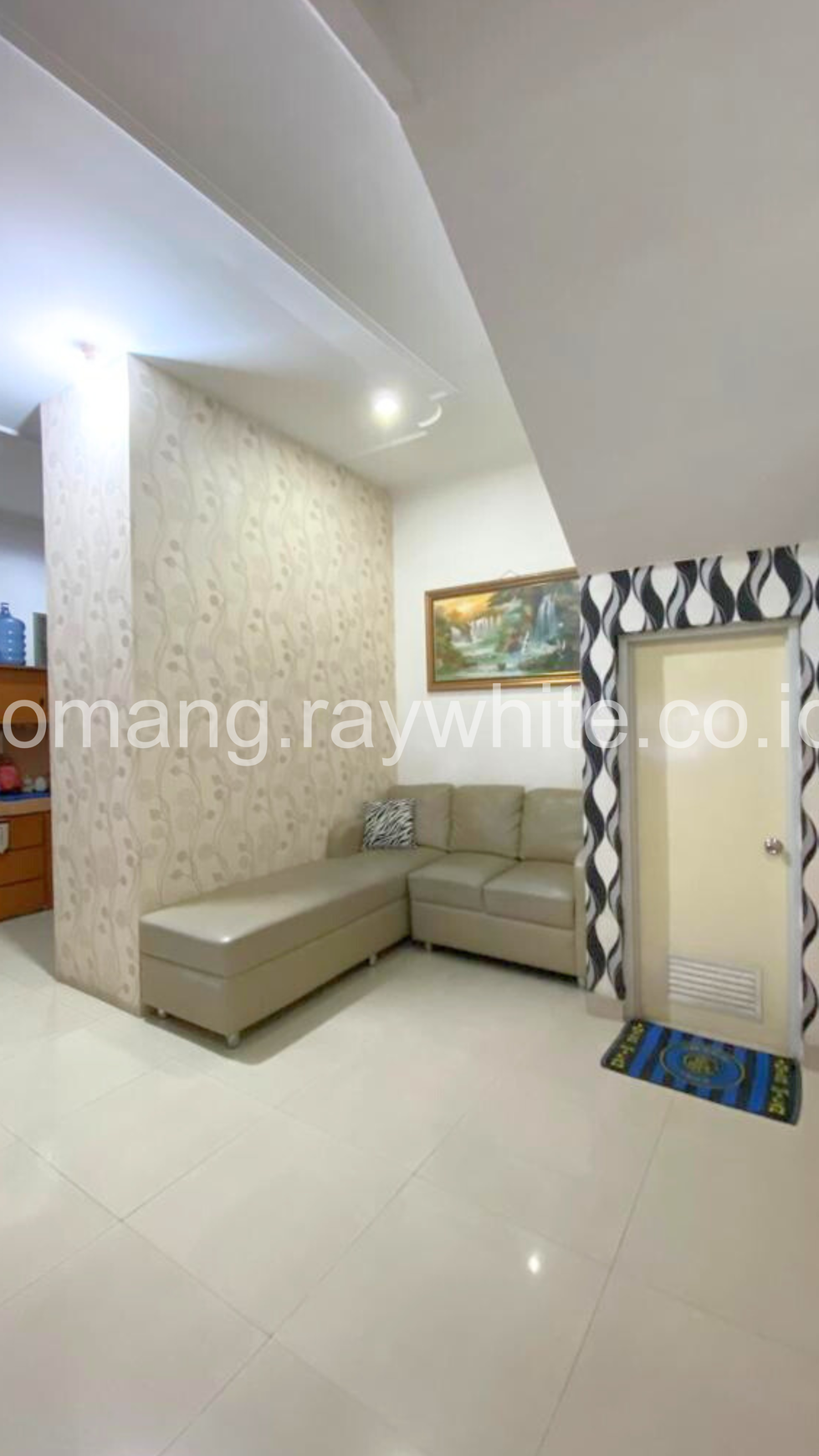 Rumah Dijual di Tomang