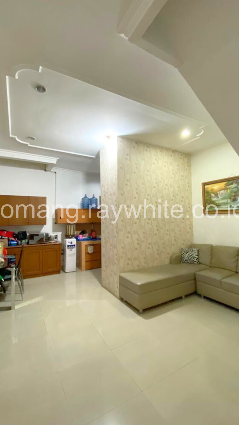 Rumah Dijual di Tomang