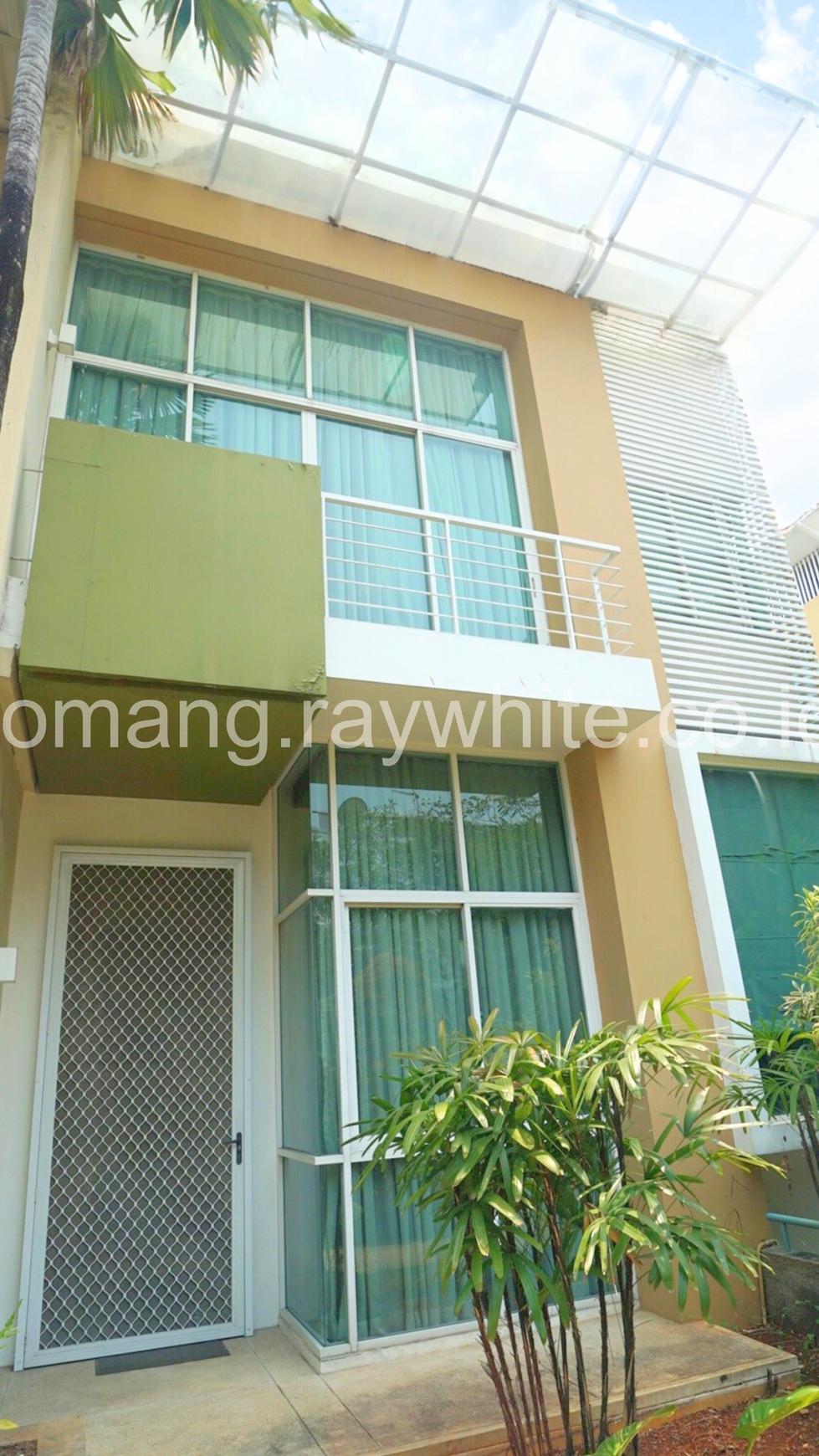Rumah Dijual di Tomang