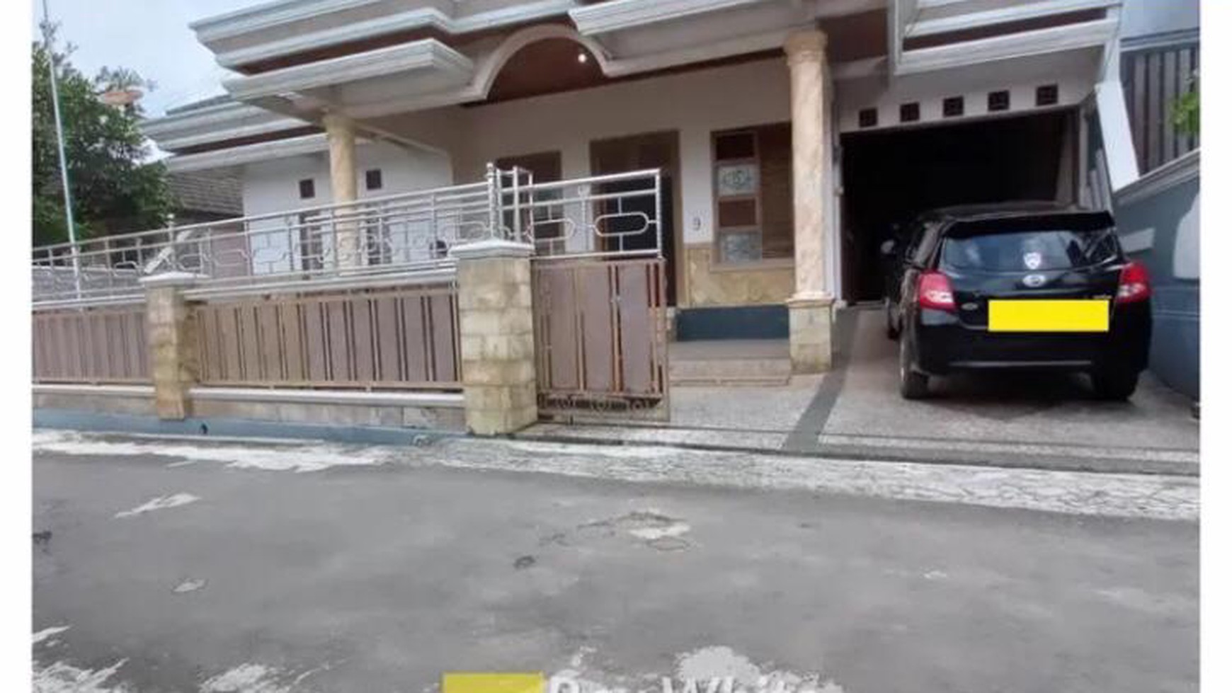 Rumah dijalan HRM Mangundiprojo Kedamaian (AY) Tanjung Karang Timur Bandarlampung