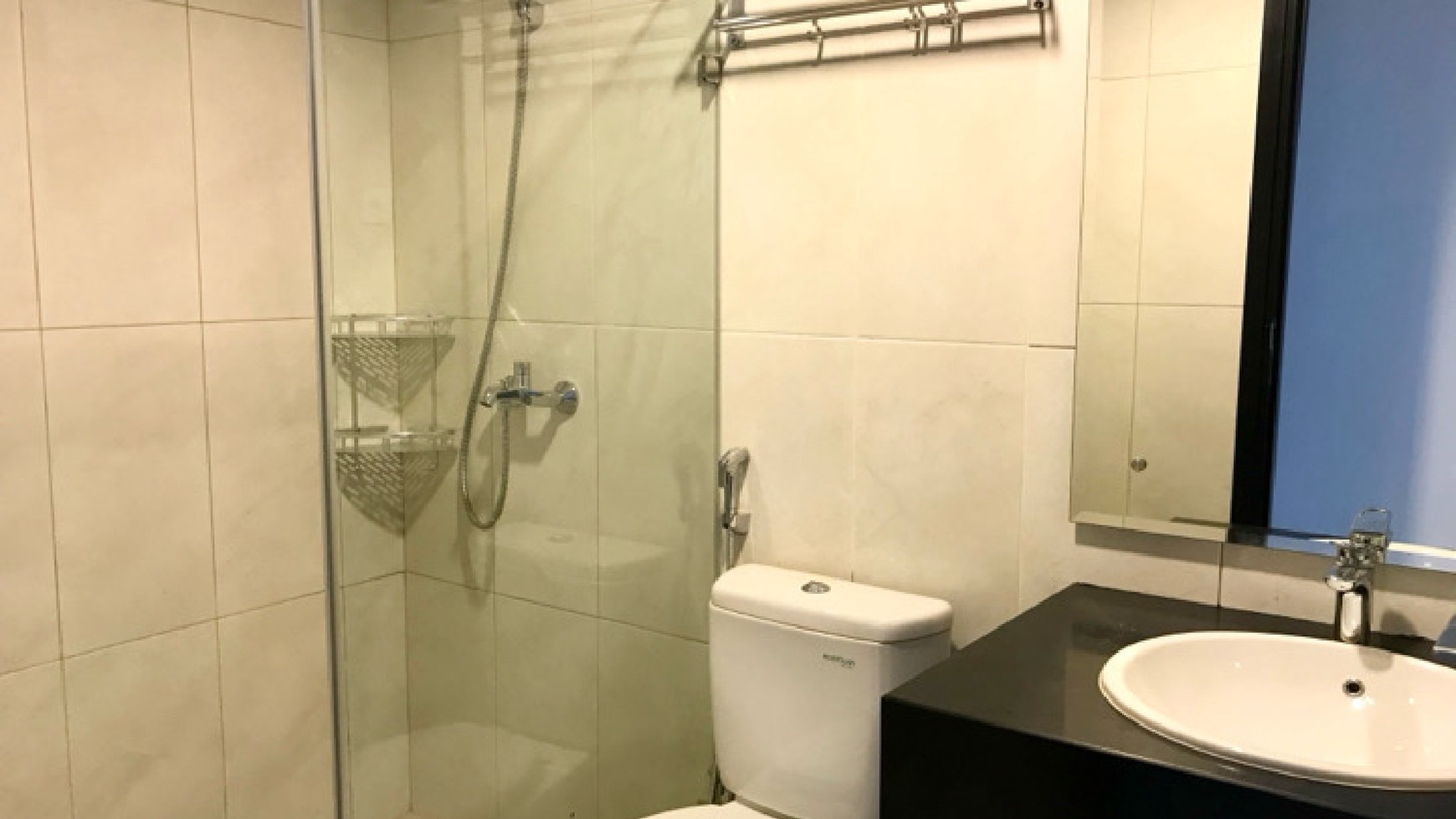 Apartemen Furnished Posisi Hook Siap Huni Tinggal Bawa Koper
