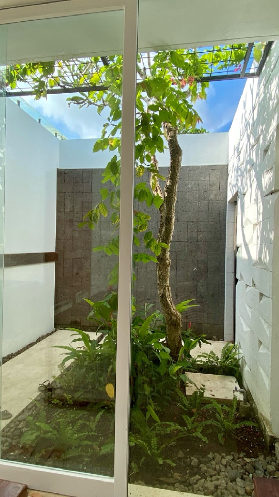 Villa di Kawasan Wisata Bali Furnished Cocok Untuk Investasi