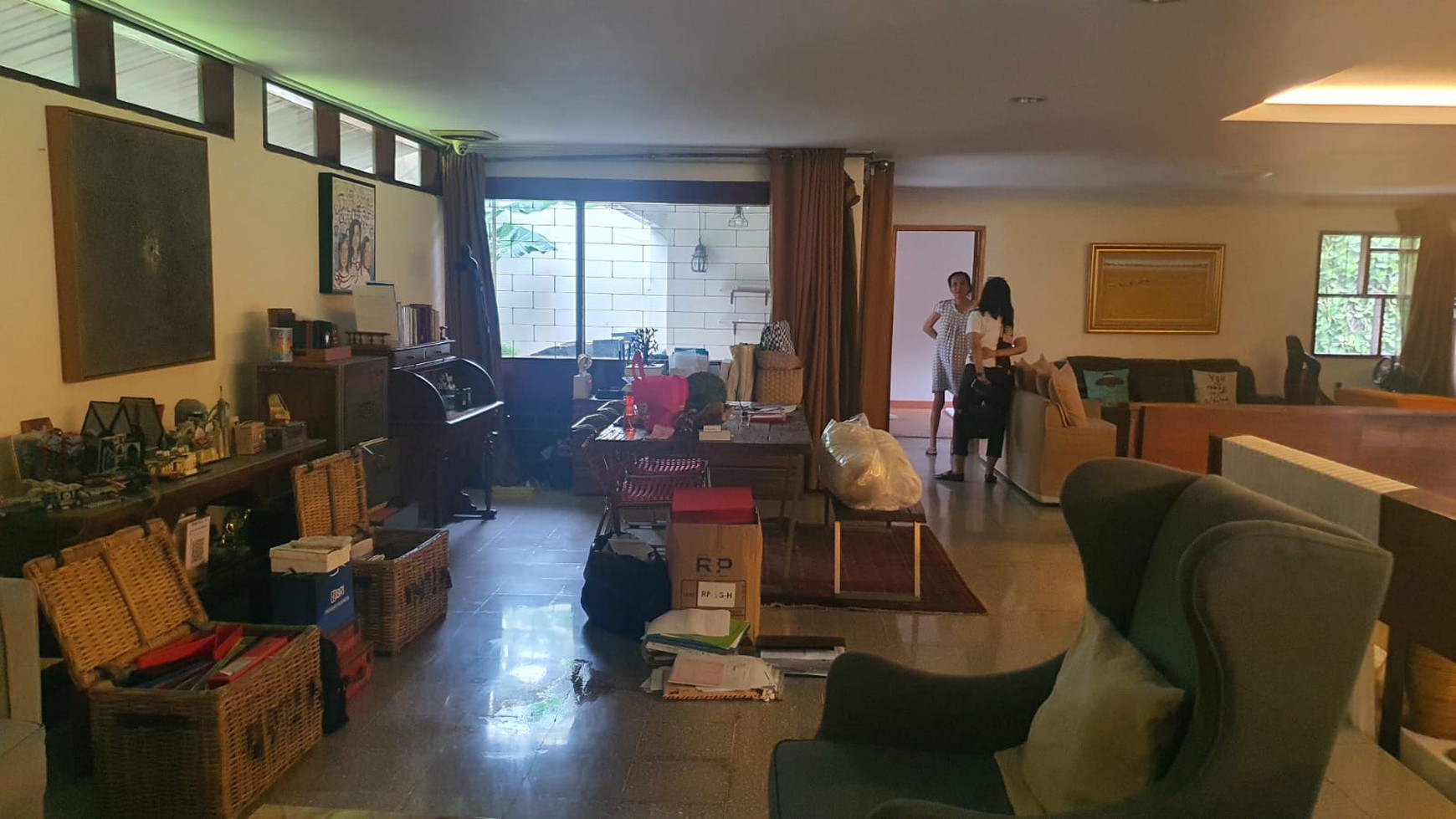 Rumah siap huni Dan Lokasi Tenang di Kemang