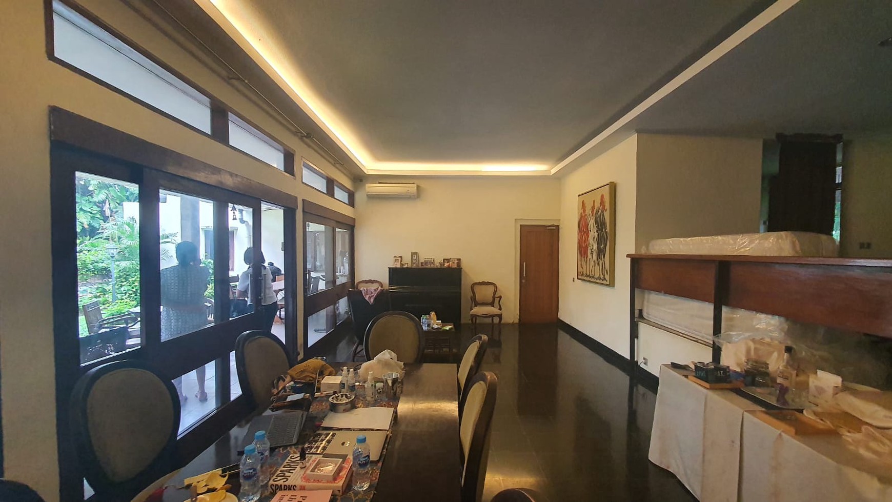 Rumah siap huni Dan Lokasi Tenang di Kemang