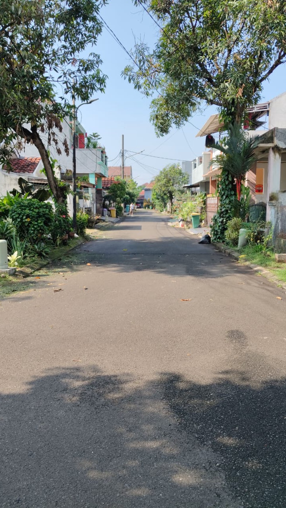 Rumah 1 lantai, dalam Cluster di Graha  Raya Bintaro.