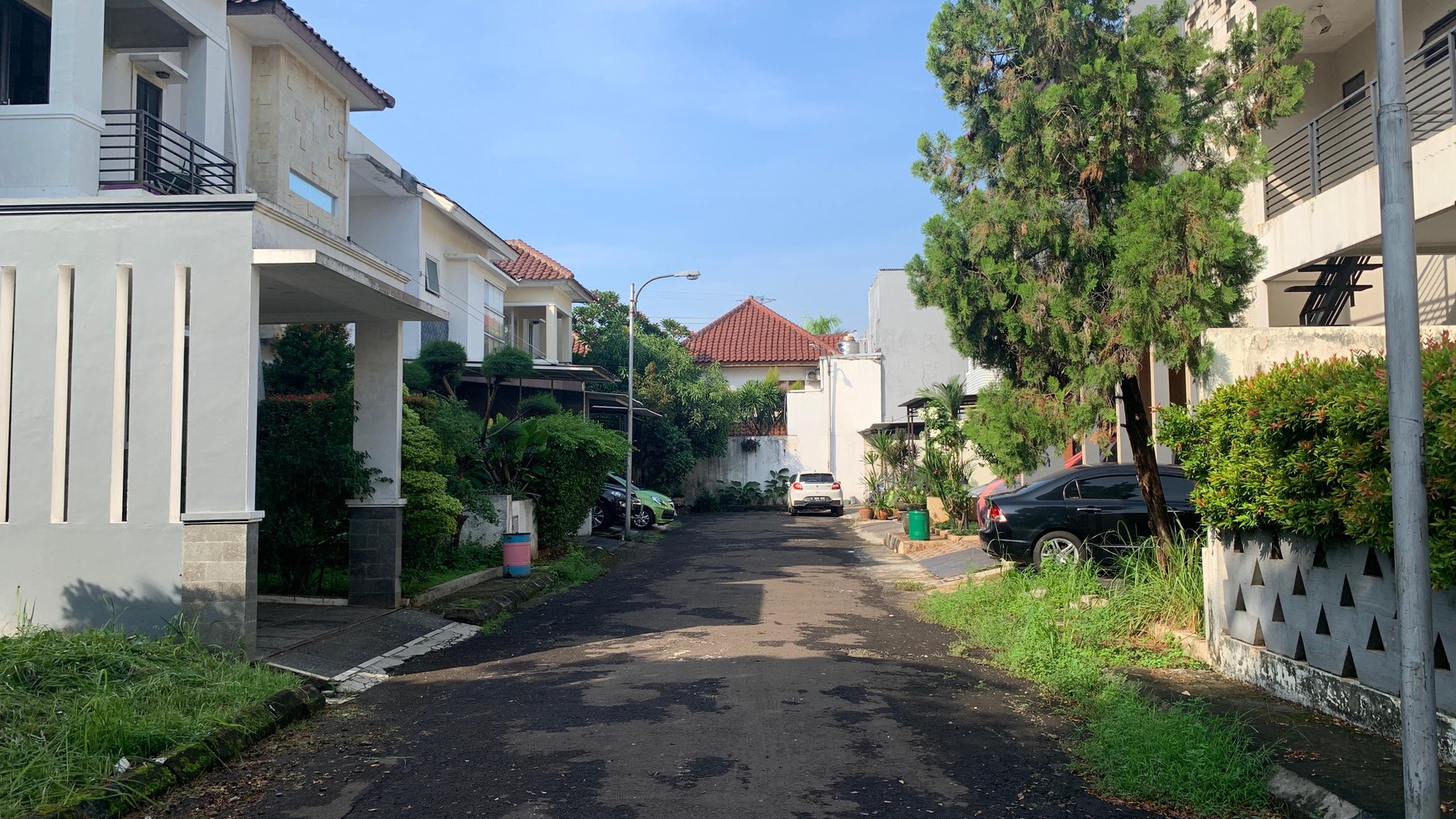 DIJUAL RUMAH MEWAH & STRATEGIS di NEW GRAND CIRENDEU RESIDENCE (FULL FURNISHED)