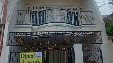 Dijual Rumah 2 lantai di Semampir Tengah Surabaya