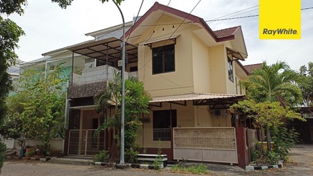Dijual Rumah 2 lantai di Kutisari Indah Barat Surabaya
