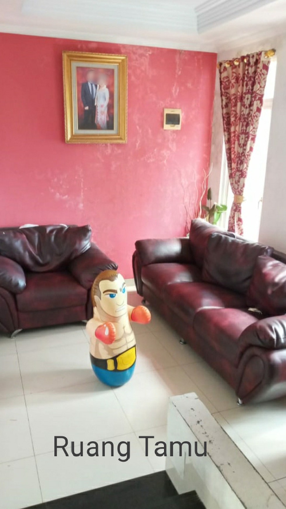 Rumah Siap Huni dengan Hunian Nyaman dan Asri di Jakarta Timur