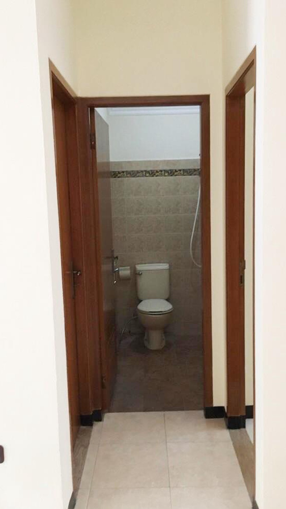 Dijual Rumah 1 Lantai di Jl Puter Bintaro Jaya Sektor 5