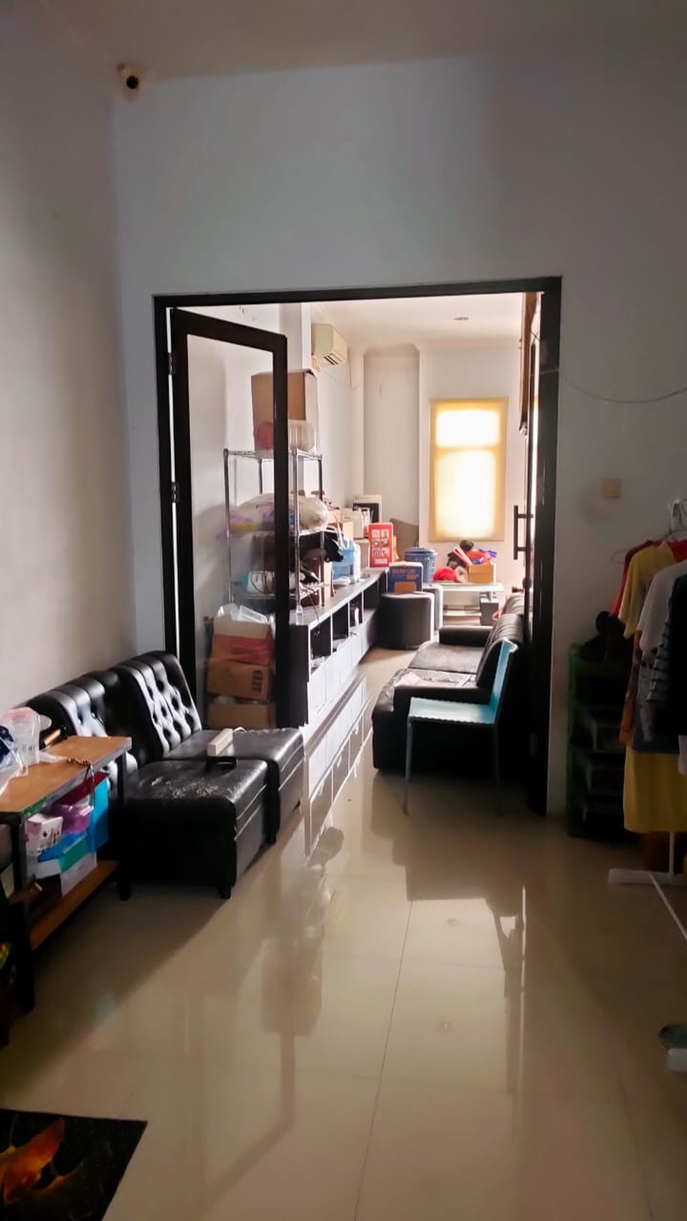 Dijual murah ruko memiliki nilai investasi di JL. Imam Bonjol Karawaci Tangerang