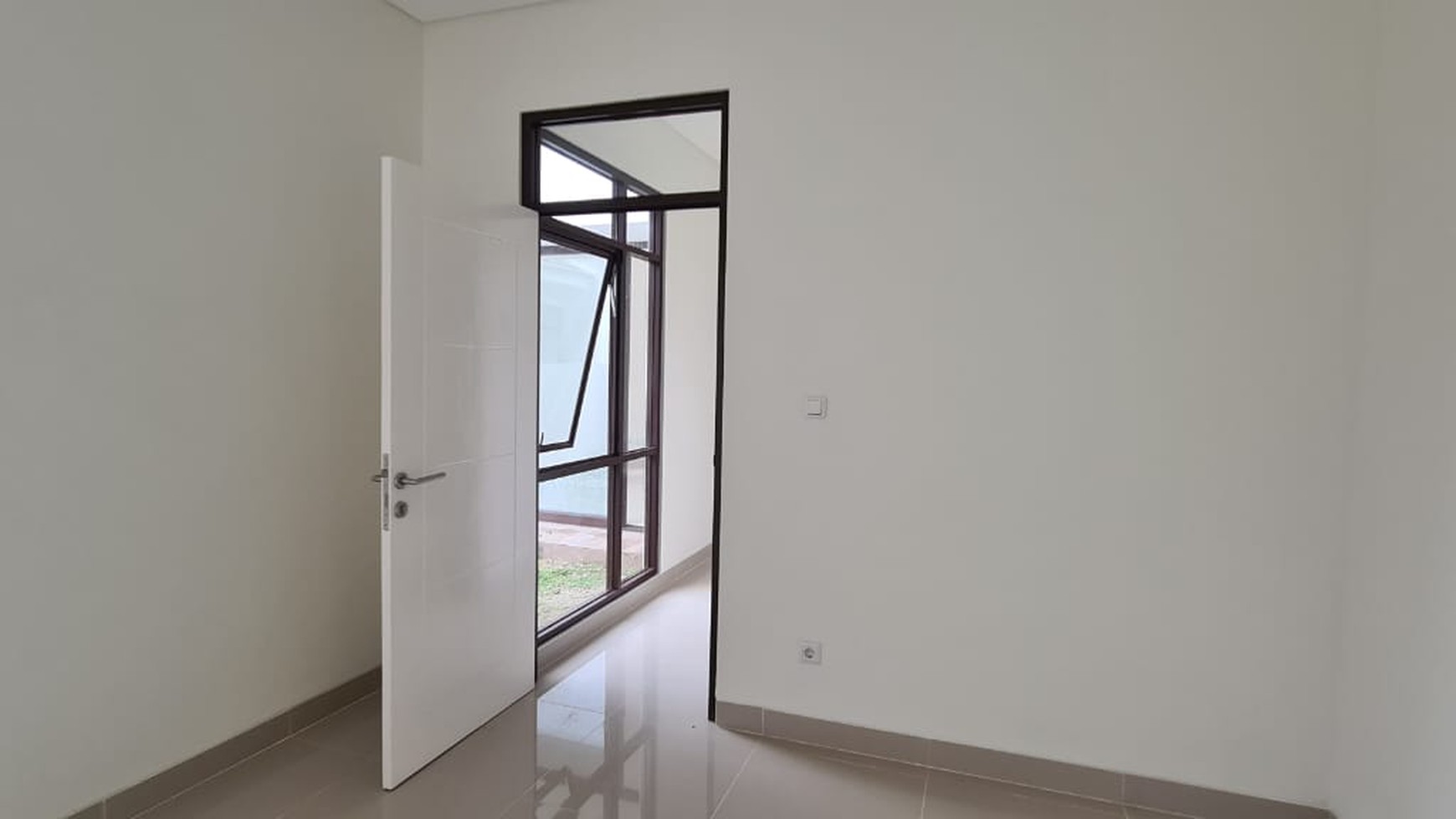Dijual rumah di cluster Lugano Caslano Park - Citra Raya Tangerang