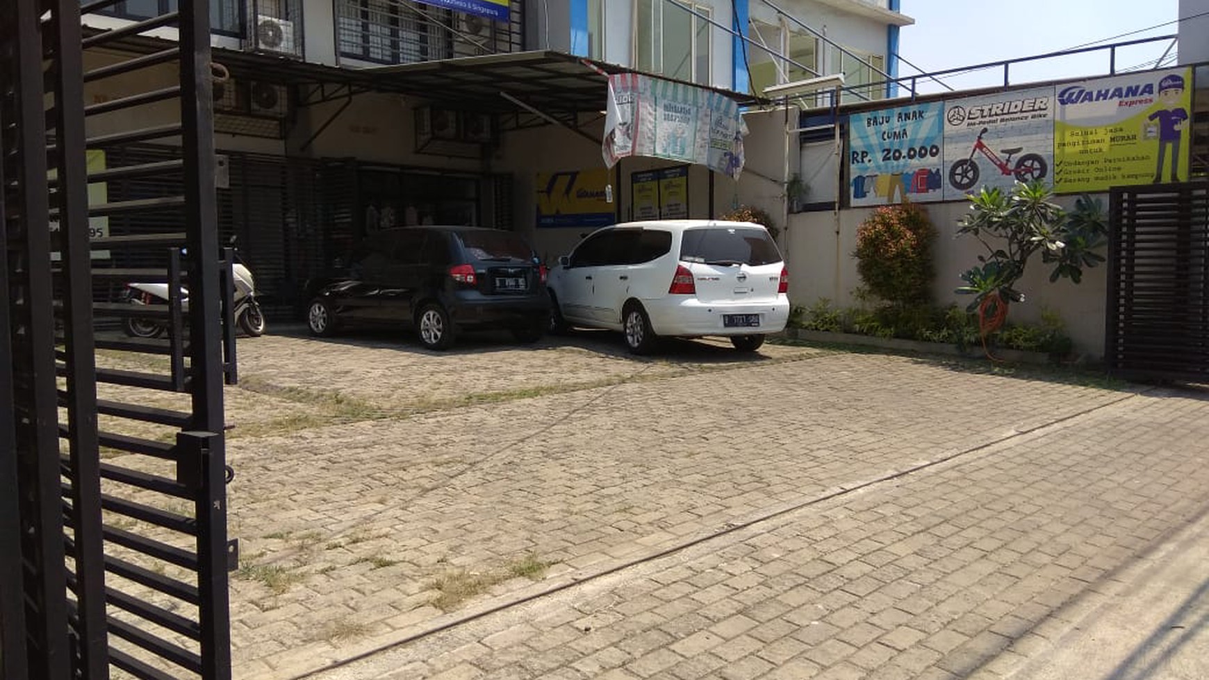 Cinere raya ruko 3 lantai disewakan dikontrakan cocok untuk kantor