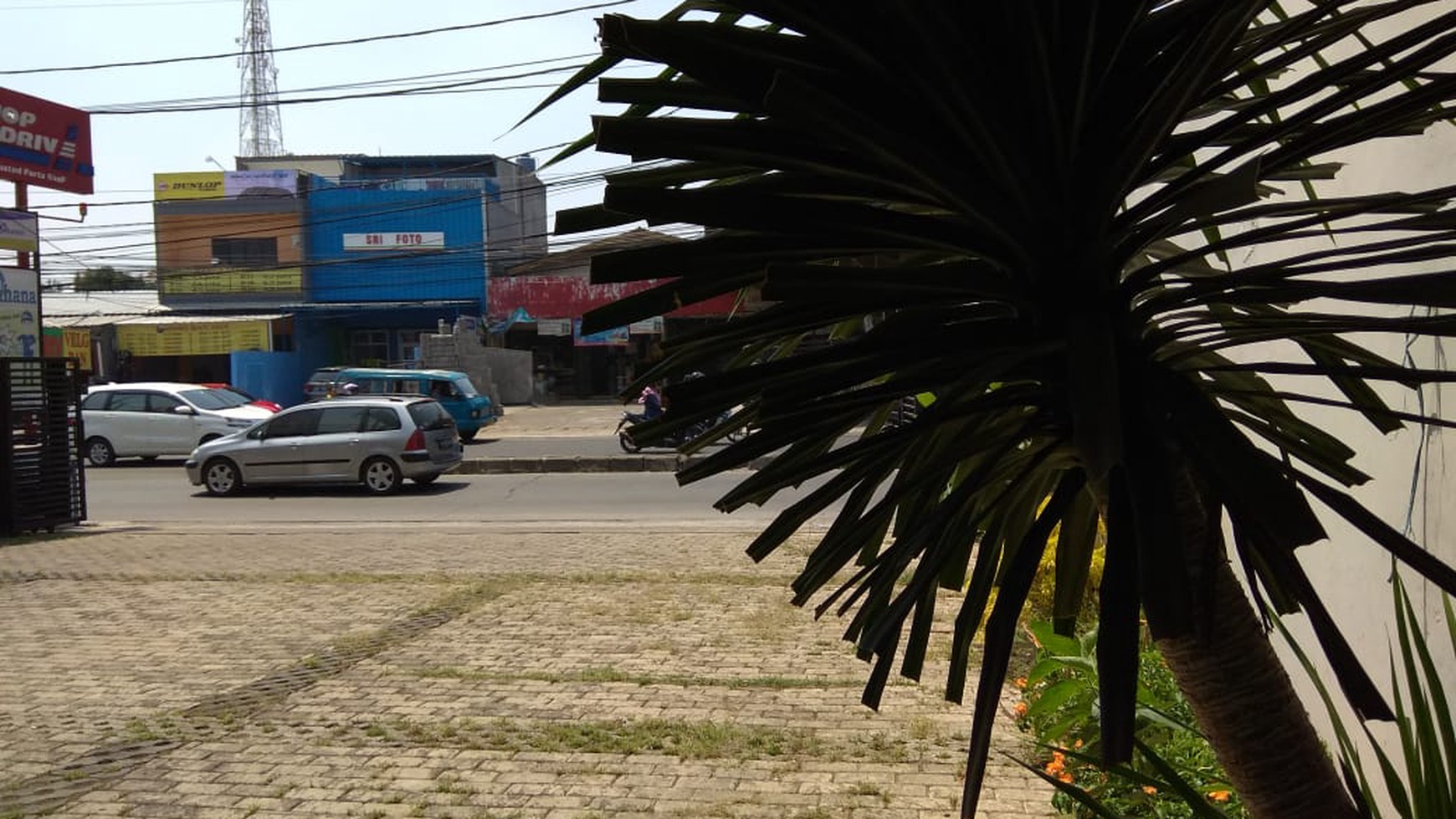 Cinere raya ruko 3 lantai disewakan dikontrakan cocok untuk kantor