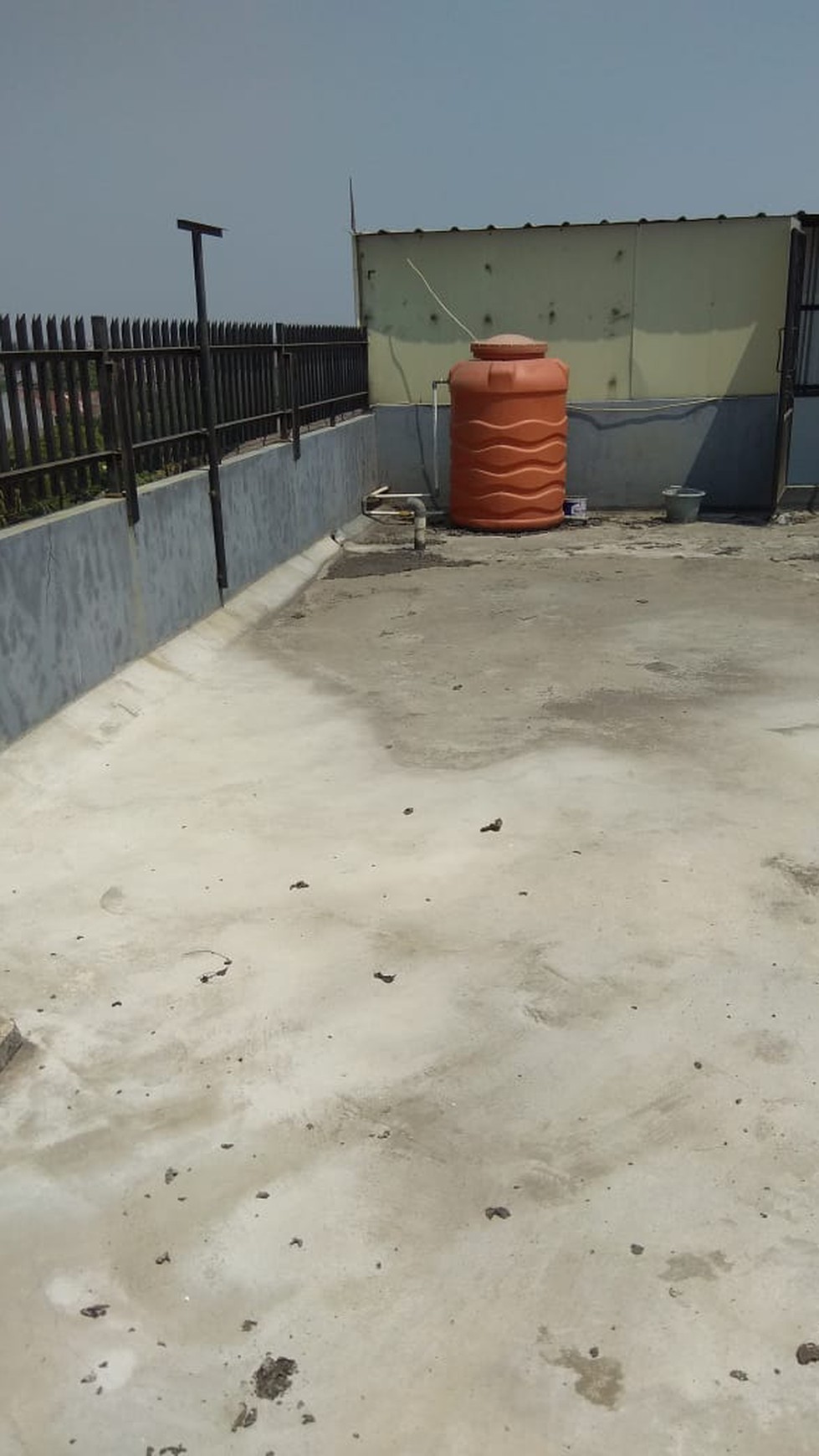 Cinere raya ruko 3 lantai disewakan dikontrakan cocok untuk kantor