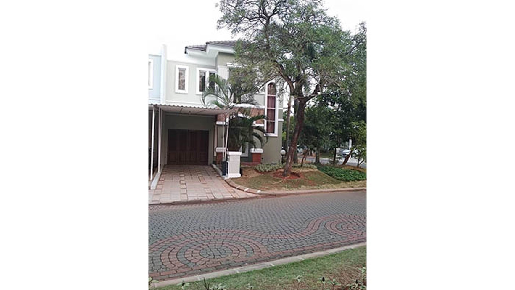 Rumah Hoek Pondok Hijau Golf Cluster Garnet. Gading Serpong