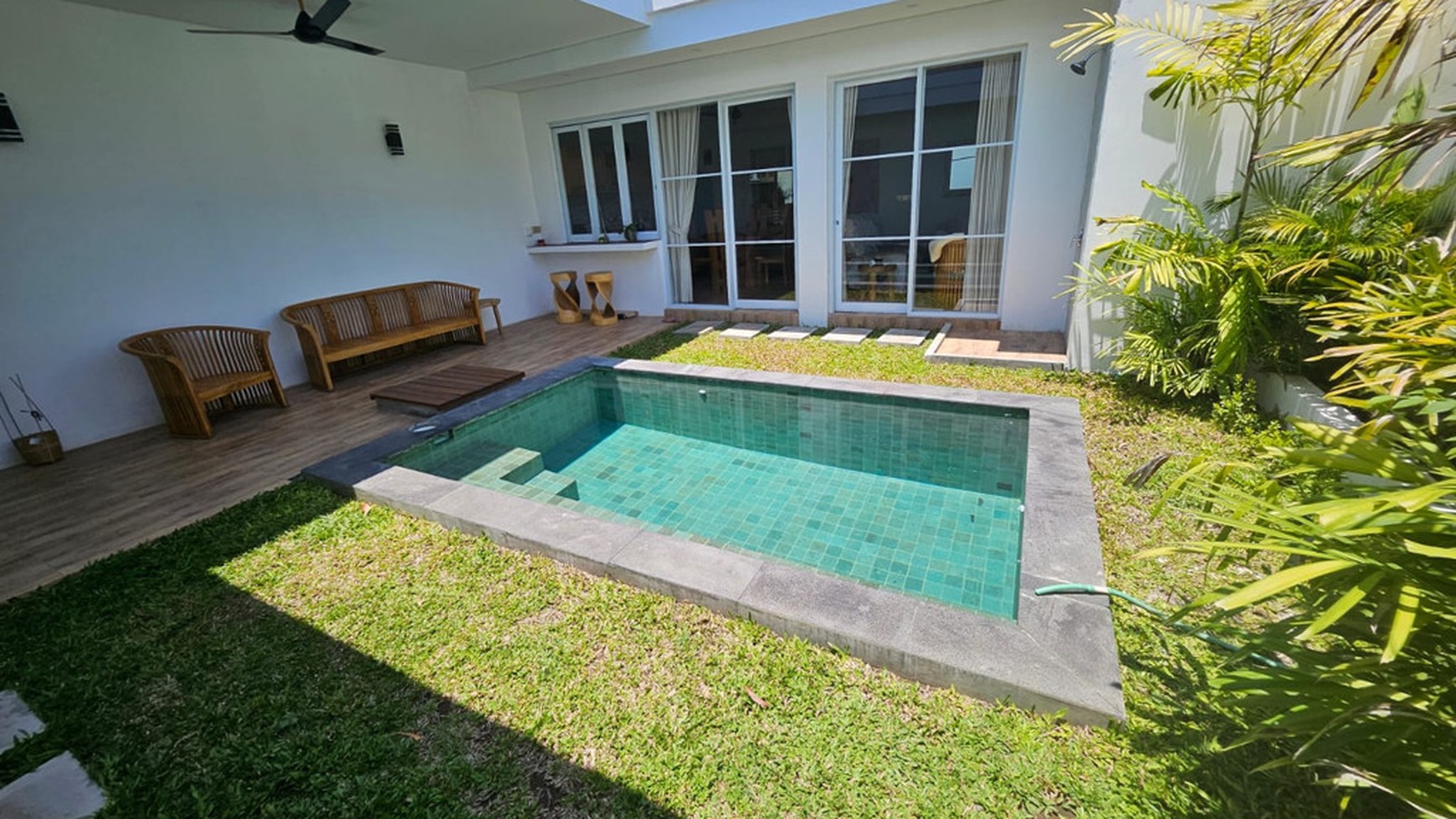 Rumah Hitung Tanah Area Cipete