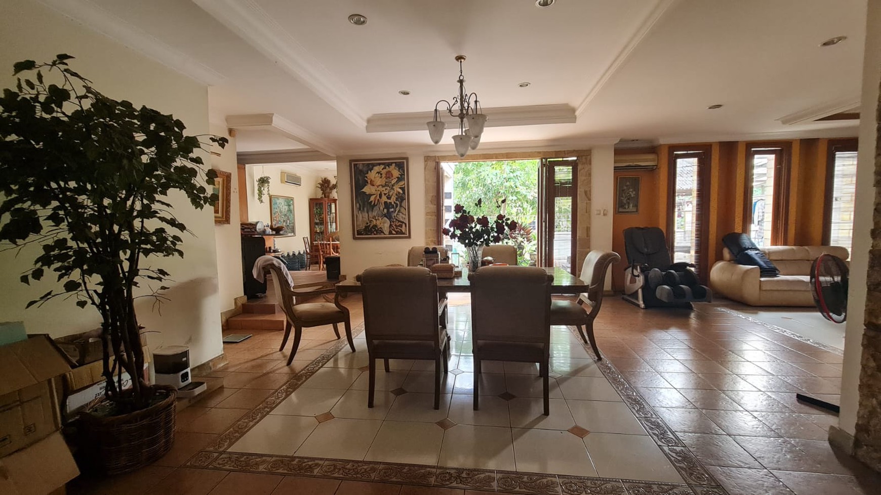 Rumah Hitung Tanah Area Cipete