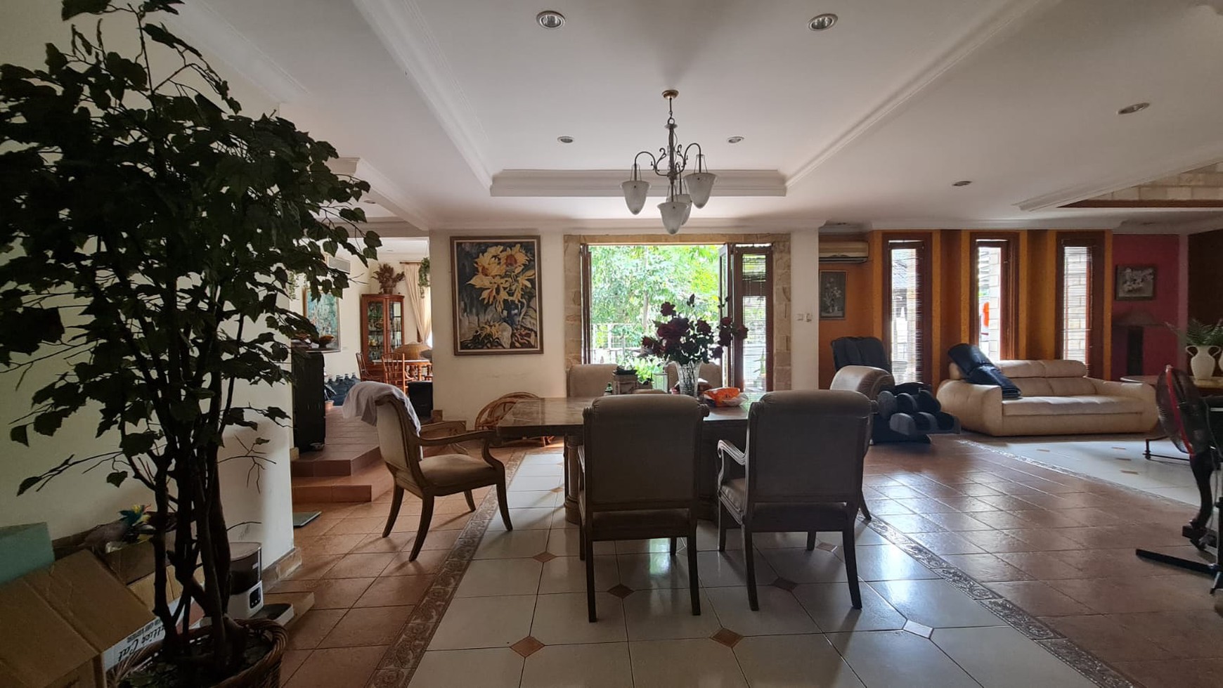 Rumah Hitung Tanah Area Cipete