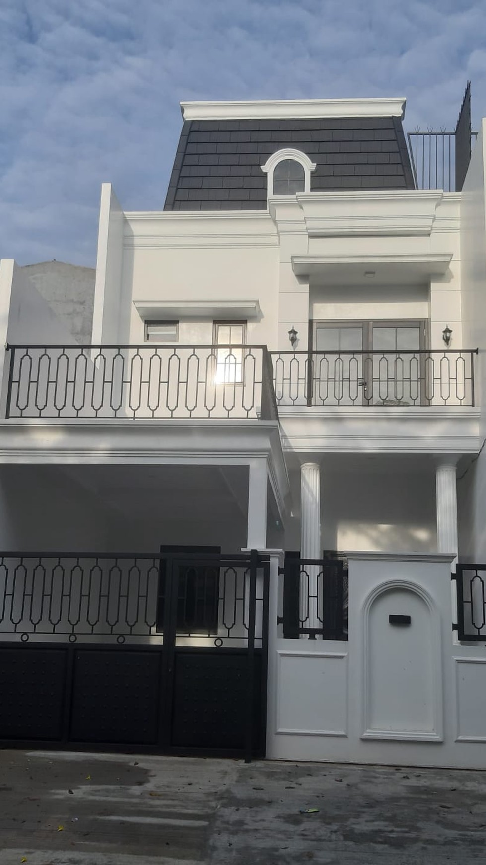 Rumah Hitung Tanah Area Cipete