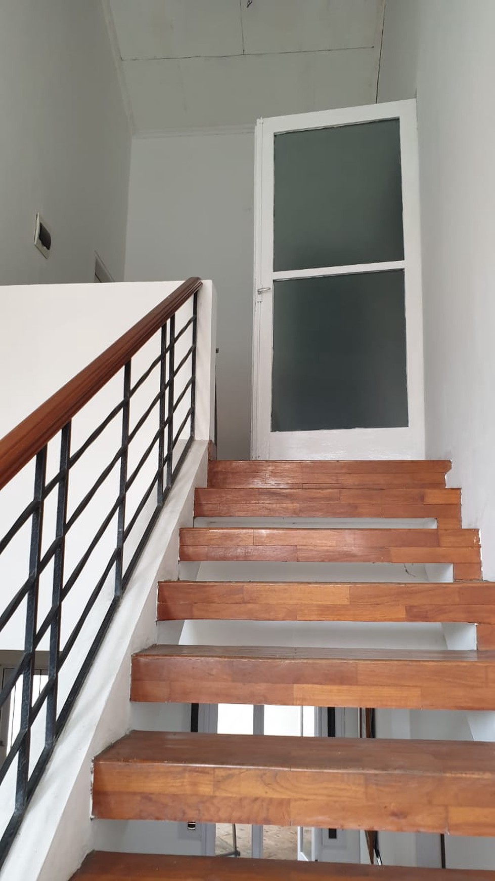 Rumah Asri & Cantik lingkungan Nyaman di Cipete Utara