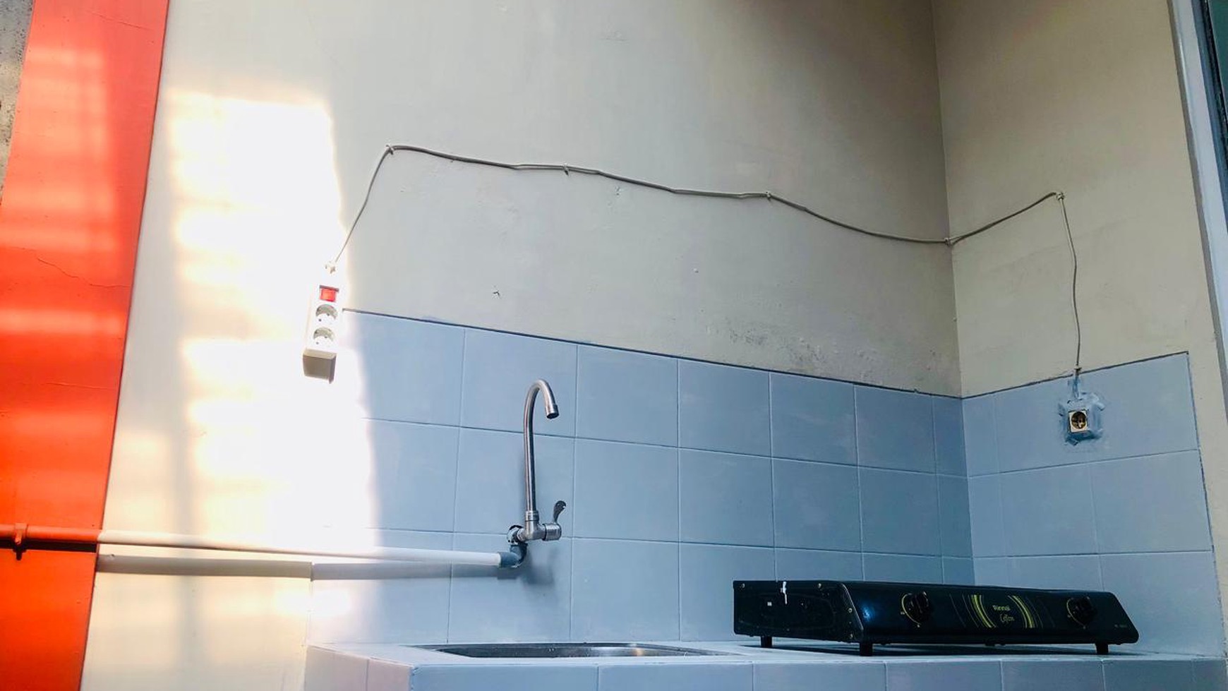 Semi Furnished Dekat Tol di BSD Cluster Neo Catalonia Nusaloka 