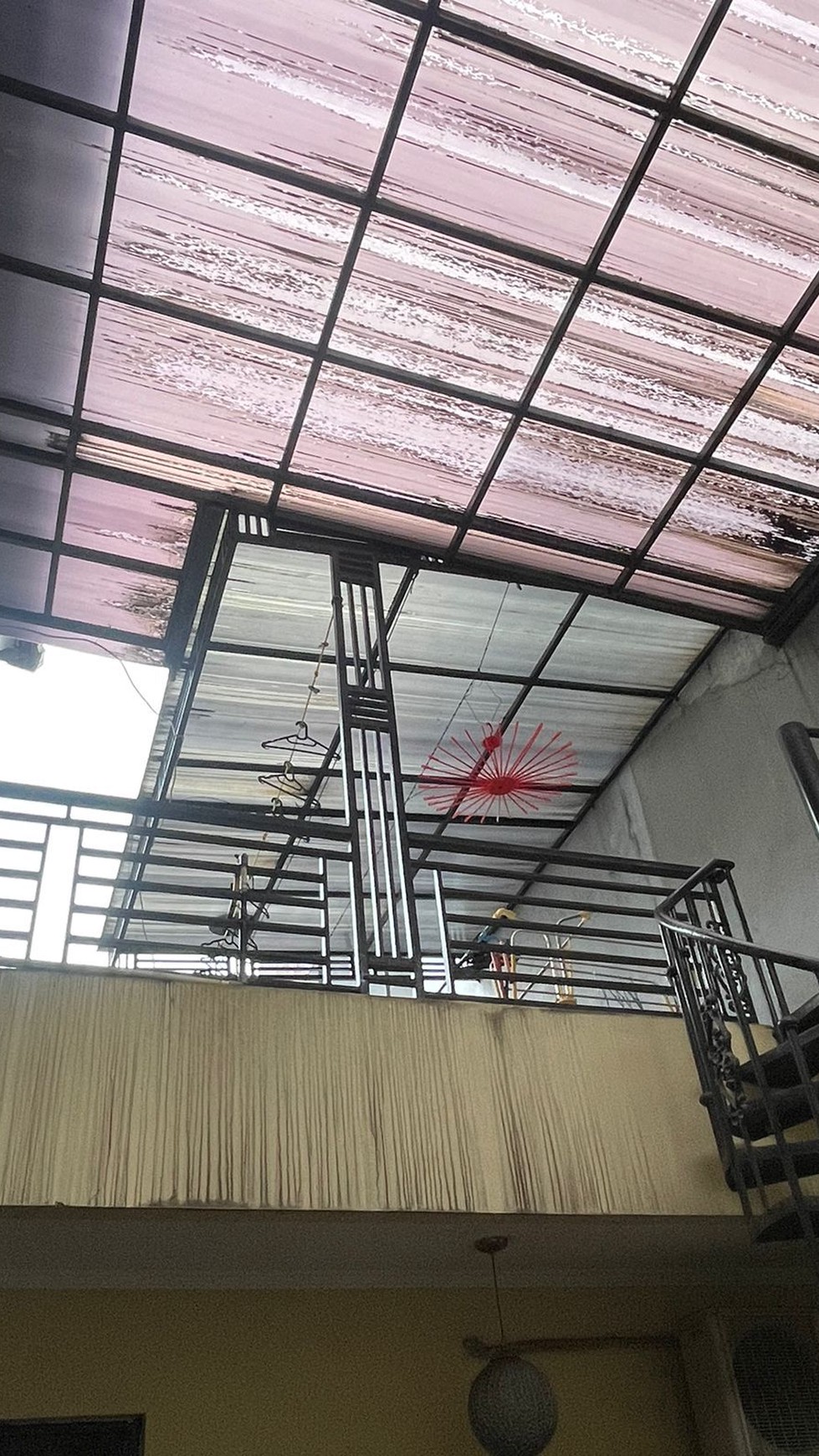 Best Deal Rumah 2 Lantai Siap Huni Legenda Wisata