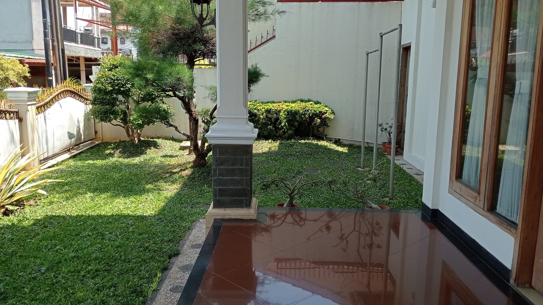 Pondok Jatimurni, Mewah, Lokasi Strategis, Siap Huni, Bisa Cash dan KPR, Nego