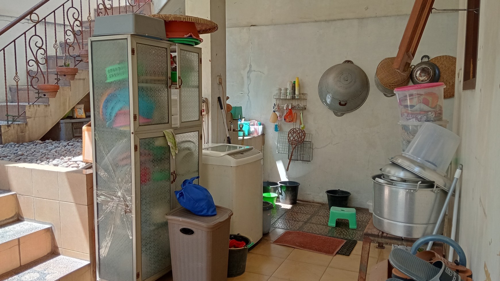 Pondok Jatimurni, Mewah, Lokasi Strategis, Siap Huni, Bisa Cash dan KPR, Nego