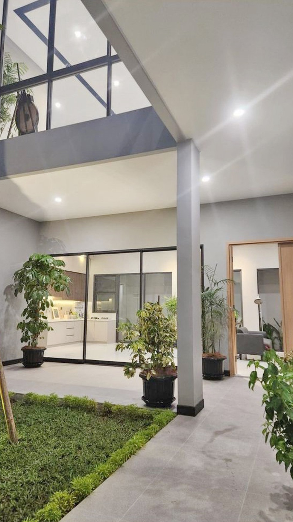 Rumah Modern Siap Huni di The Green BSD City