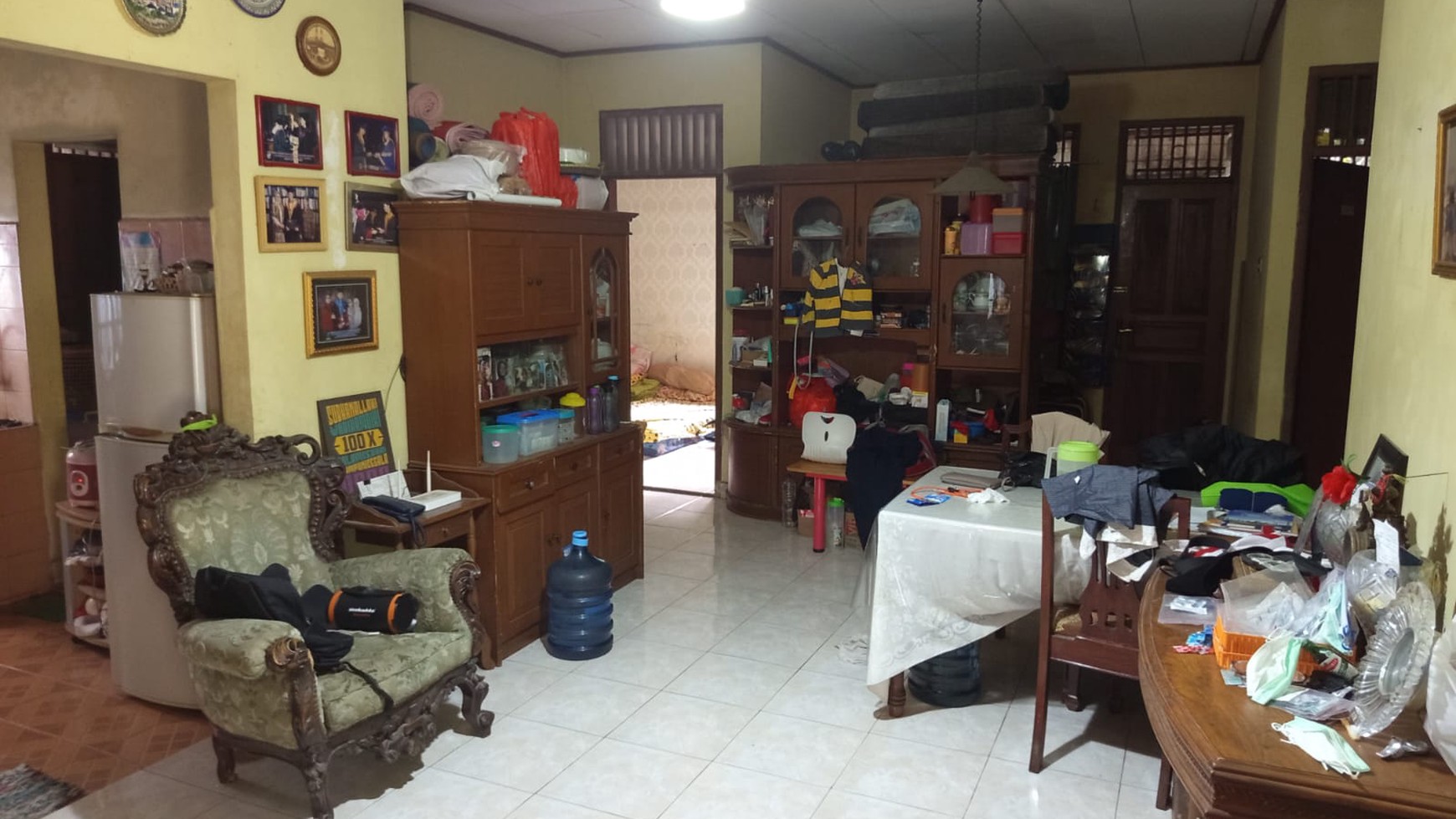 Rumah Luas Standar Diarea Komp Pajak Cipadu, Near Gatte Toll .