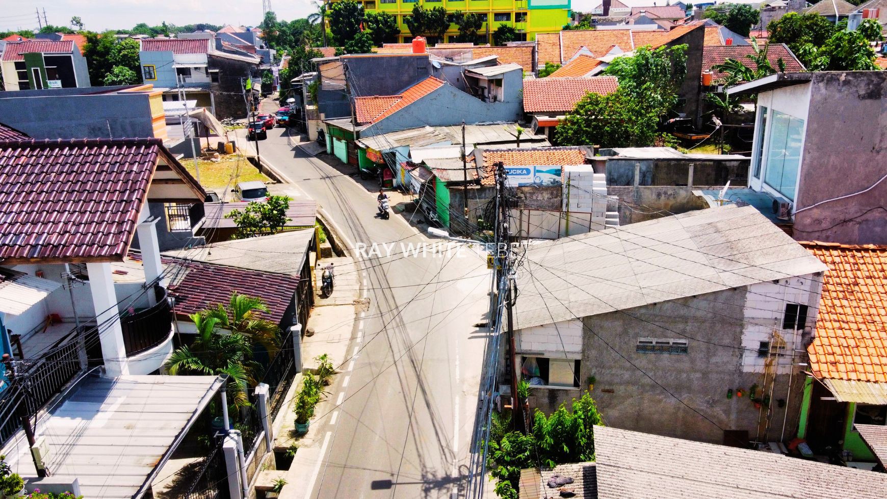 Tanah Dekat LRT TMII di Dukuh Kramat Jati, Jaktim