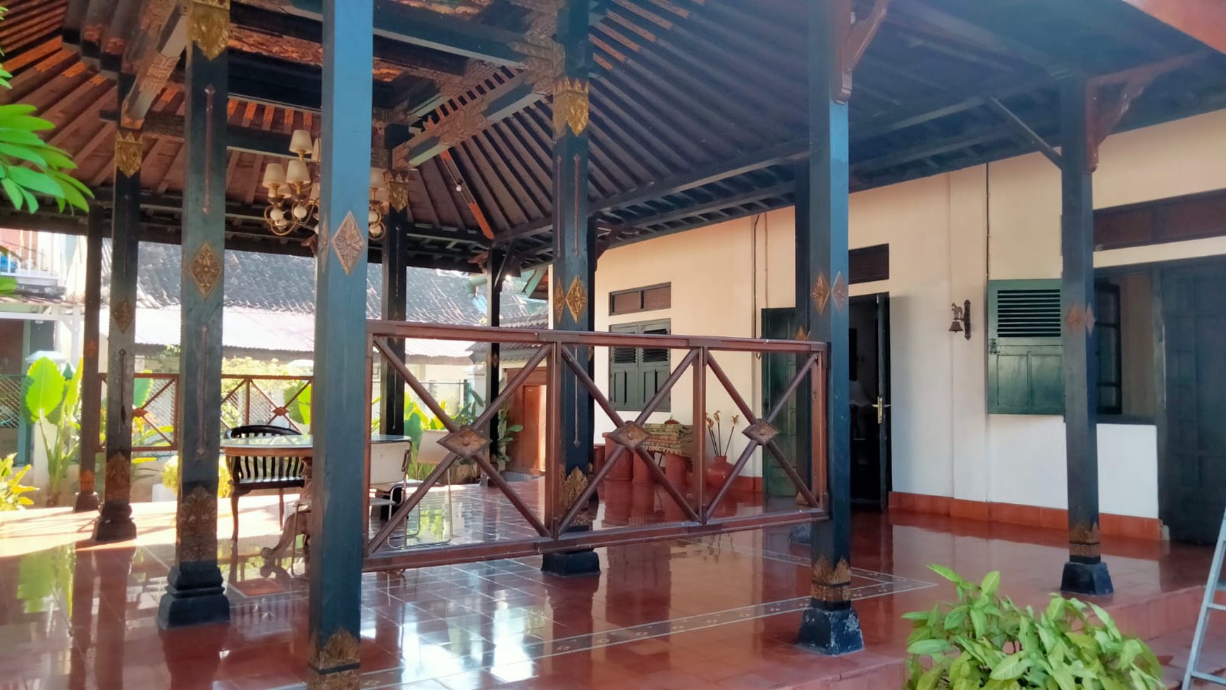 Rumah Tinggal Klasik Dengan Joglo Lokasi Strategis Dekat Tugu Yogyakarta 