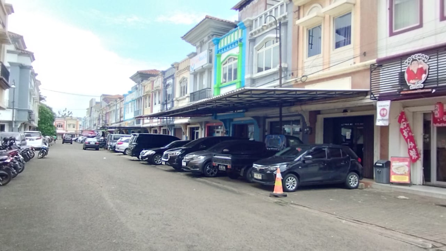 Dijual cepat ruko Golden Madrid BSD City strategis depan pasar modern 1