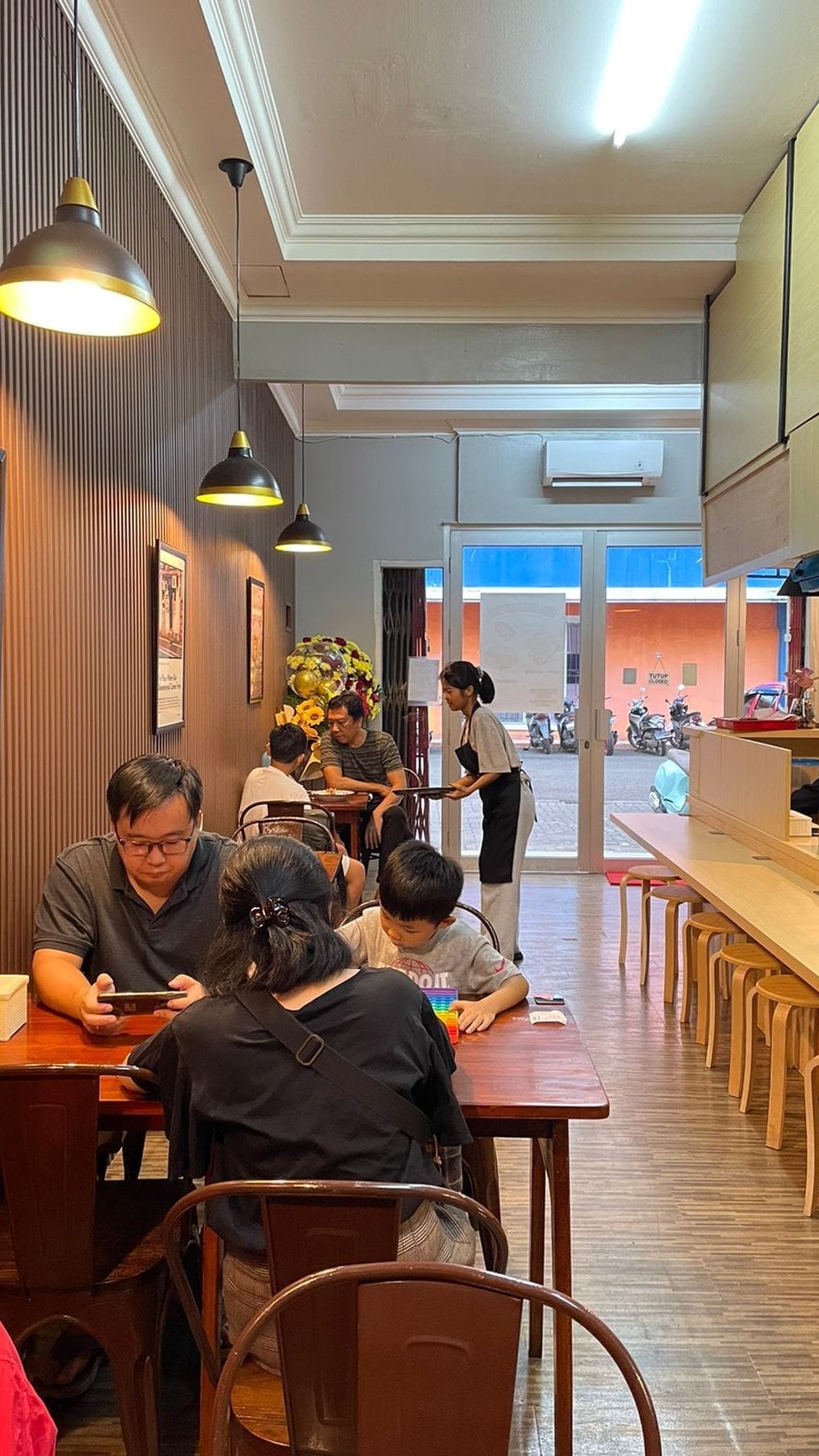 Dijual cepat ruko Golden Madrid BSD City strategis depan pasar modern 1