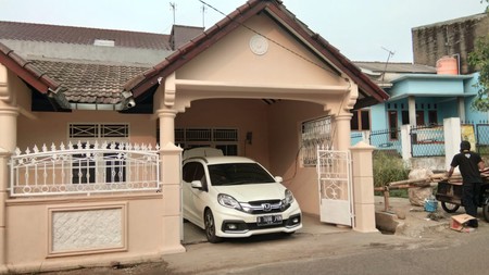 Dijual harga menarik rumah di Villa Nusa Indah - Gunung putri Bogor, Jawa Barat