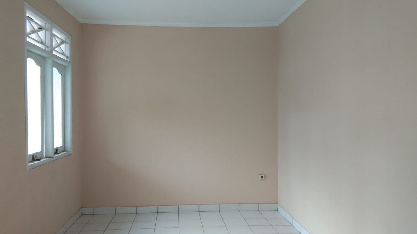 Dijual harga menarik rumah di Villa Nusa Indah - Gunung putri Bogor, Jawa Barat