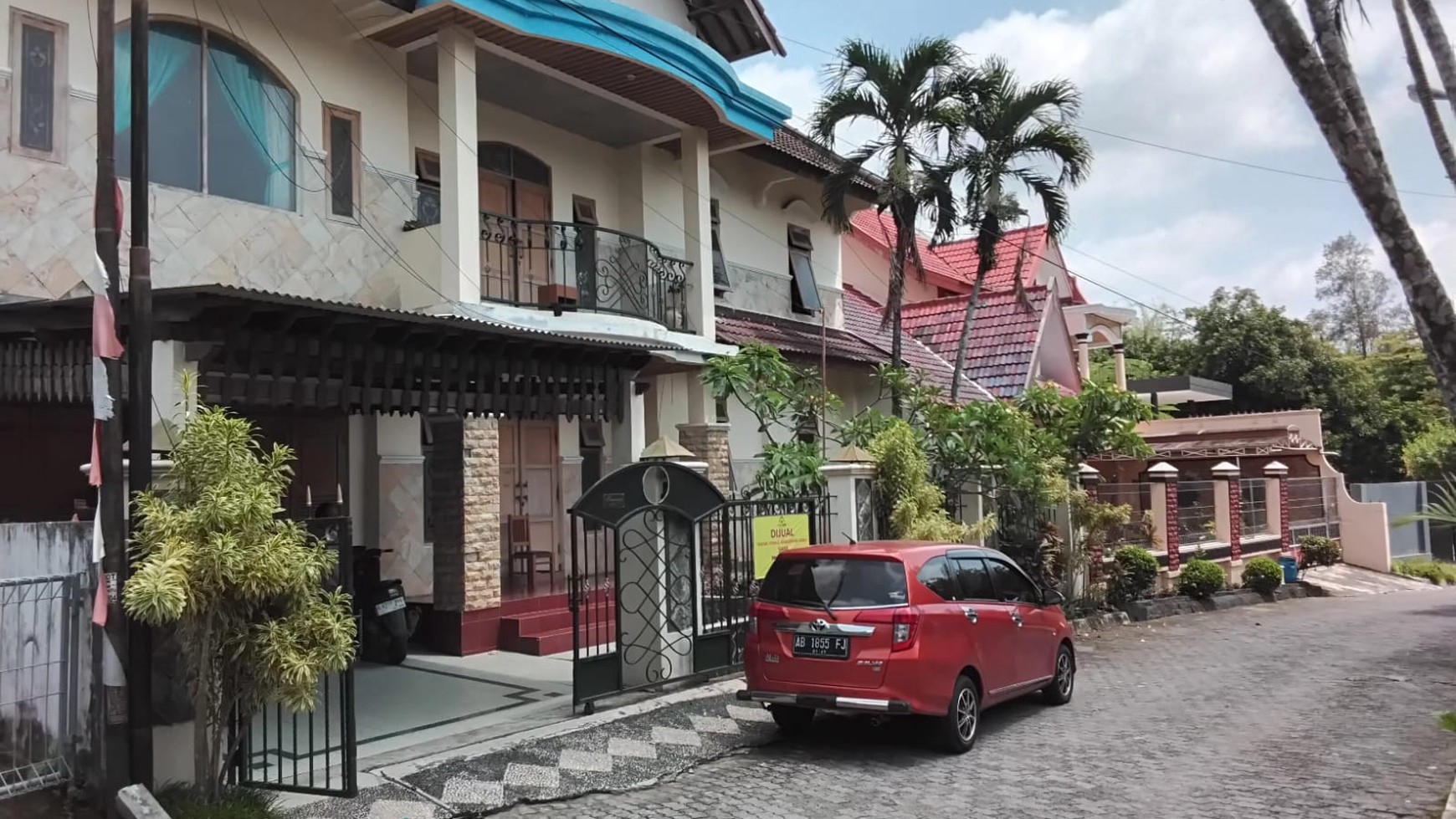 Rumah Tinggal & Kost 2 Lantai di Perum Griya Perwita Wisata Ngaglik Sleman