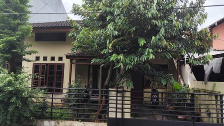 Di Jual Rumah Bagus dan nyaman Lokasi Strategis di Rancho Indah Jakarta  Selatan.